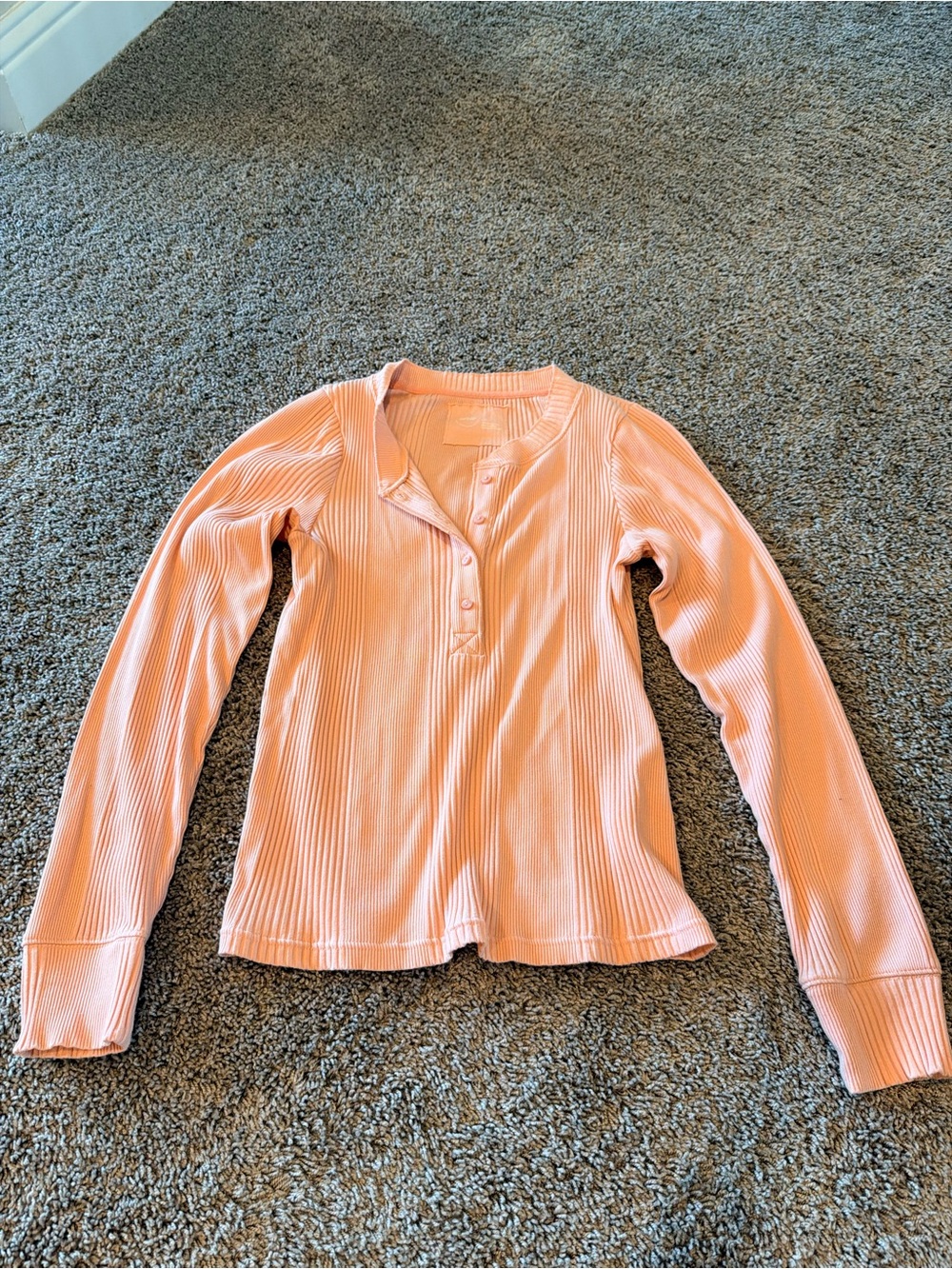 Aerie Women’s Long-Sleeve Ribbed Henley Top - Peach Pink